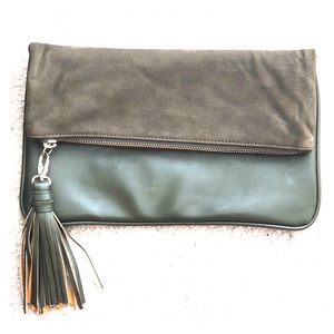Green reversible clutch bag